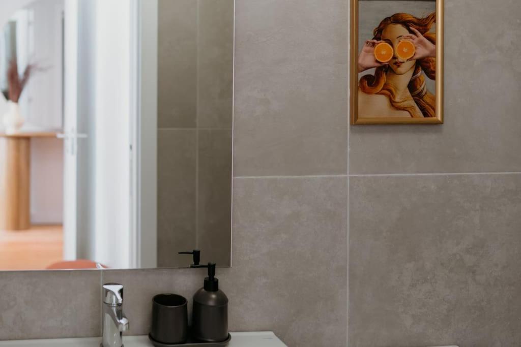 Lisbon Orange House - Beautiful Two-Bedroom Apartment 1D Luaran gambar