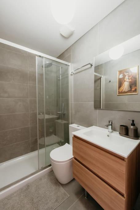 Lisbon Orange House - Beautiful Two-Bedroom Apartment 1D Luaran gambar